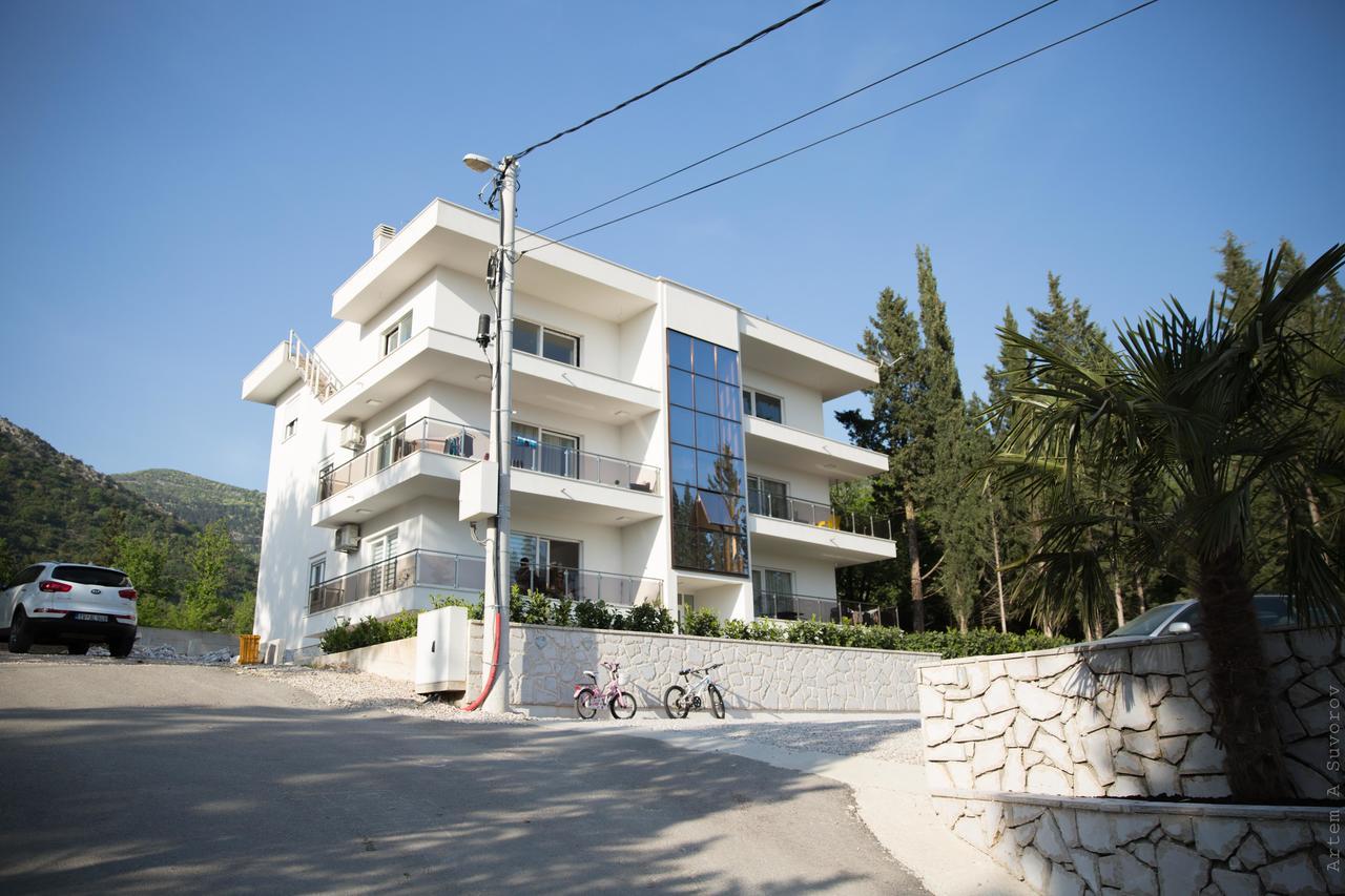 Apartments Sunny Hill Tivat Exterior foto